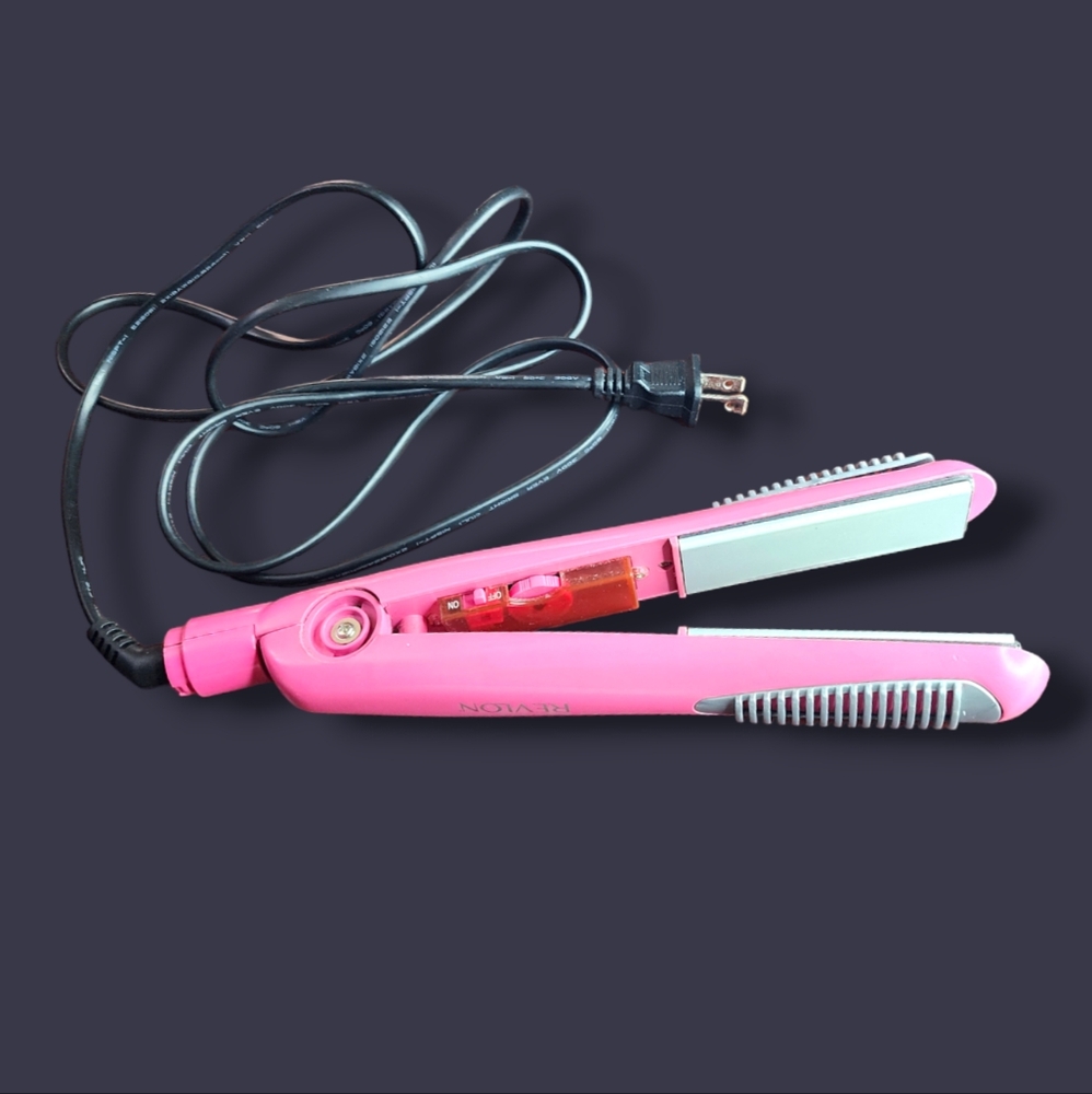 Revlon Hair Straightener
